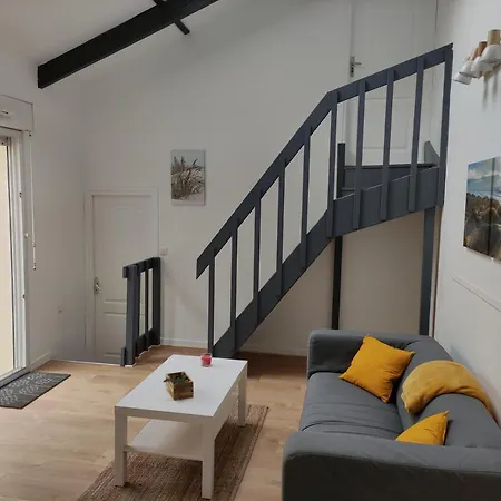 Apartmán Joli T3 Pres Du Phare Calais